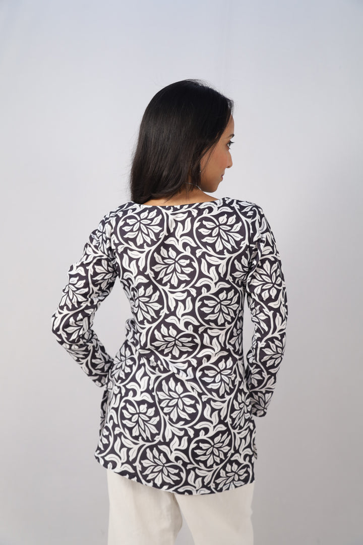 Multicolor Cotton Short Printed Kurti For Women & Girls