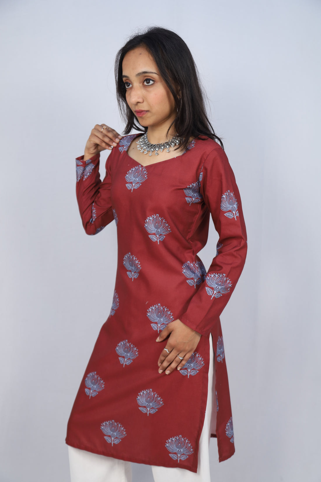 AARVI Multicolor Cotton Long Printed Kurti For Women & Girls