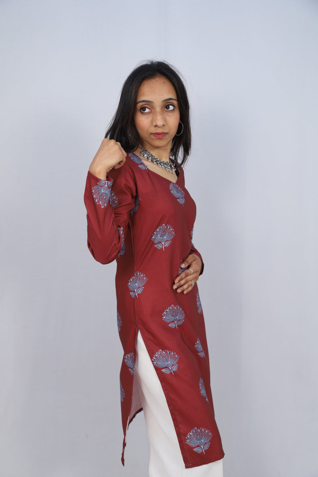 AARVI Multicolor Cotton Long Printed Kurti For Women & Girls