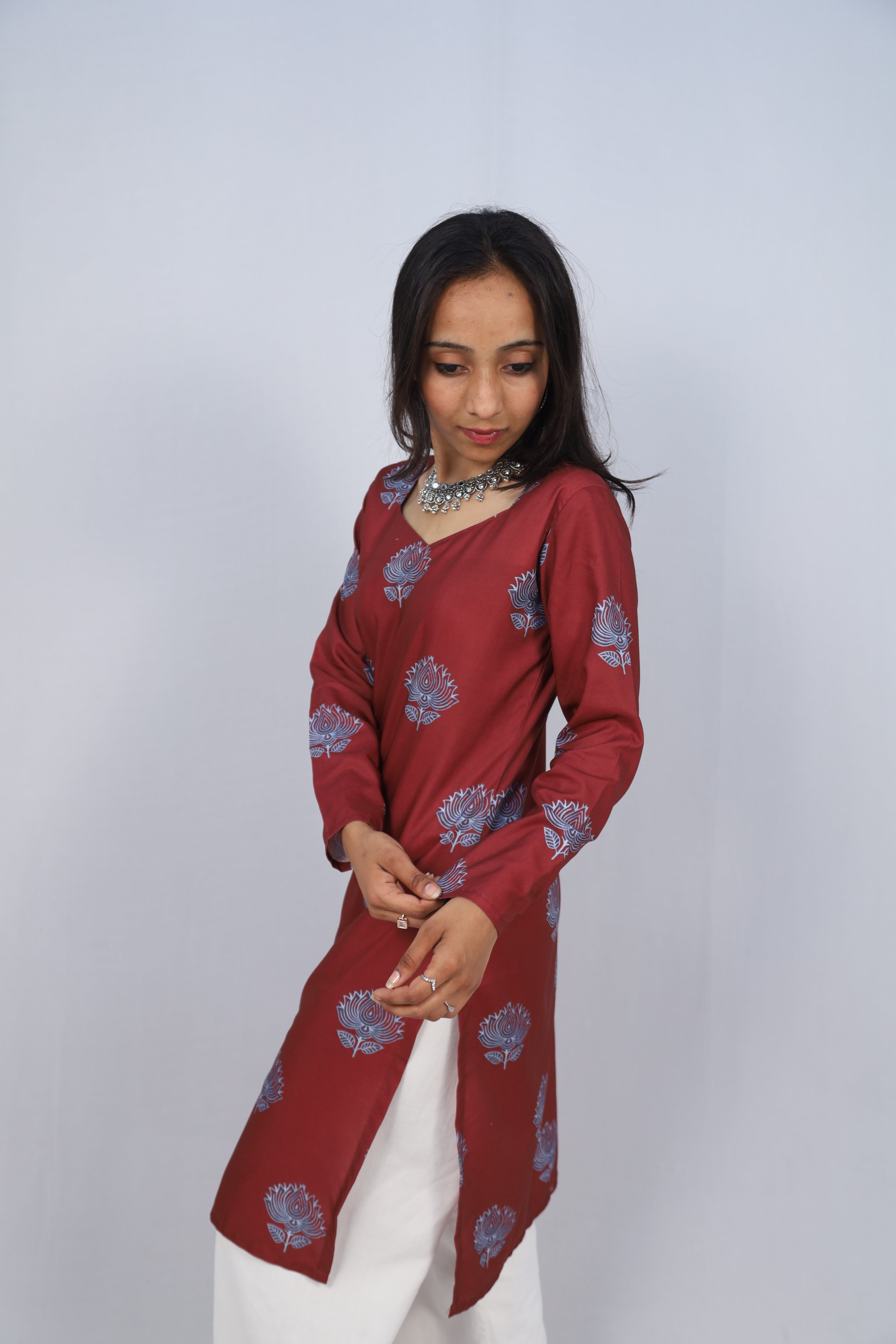 AARVI Multicolor Cotton Long Printed Kurti For Women & Girls