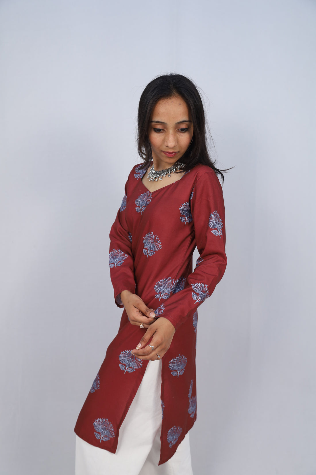 AARVI Multicolor Cotton Long Printed Kurti For Women & Girls