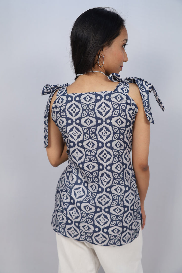 SIYAA Multicolor Cotton Short Printed Kurti For Women & Girls