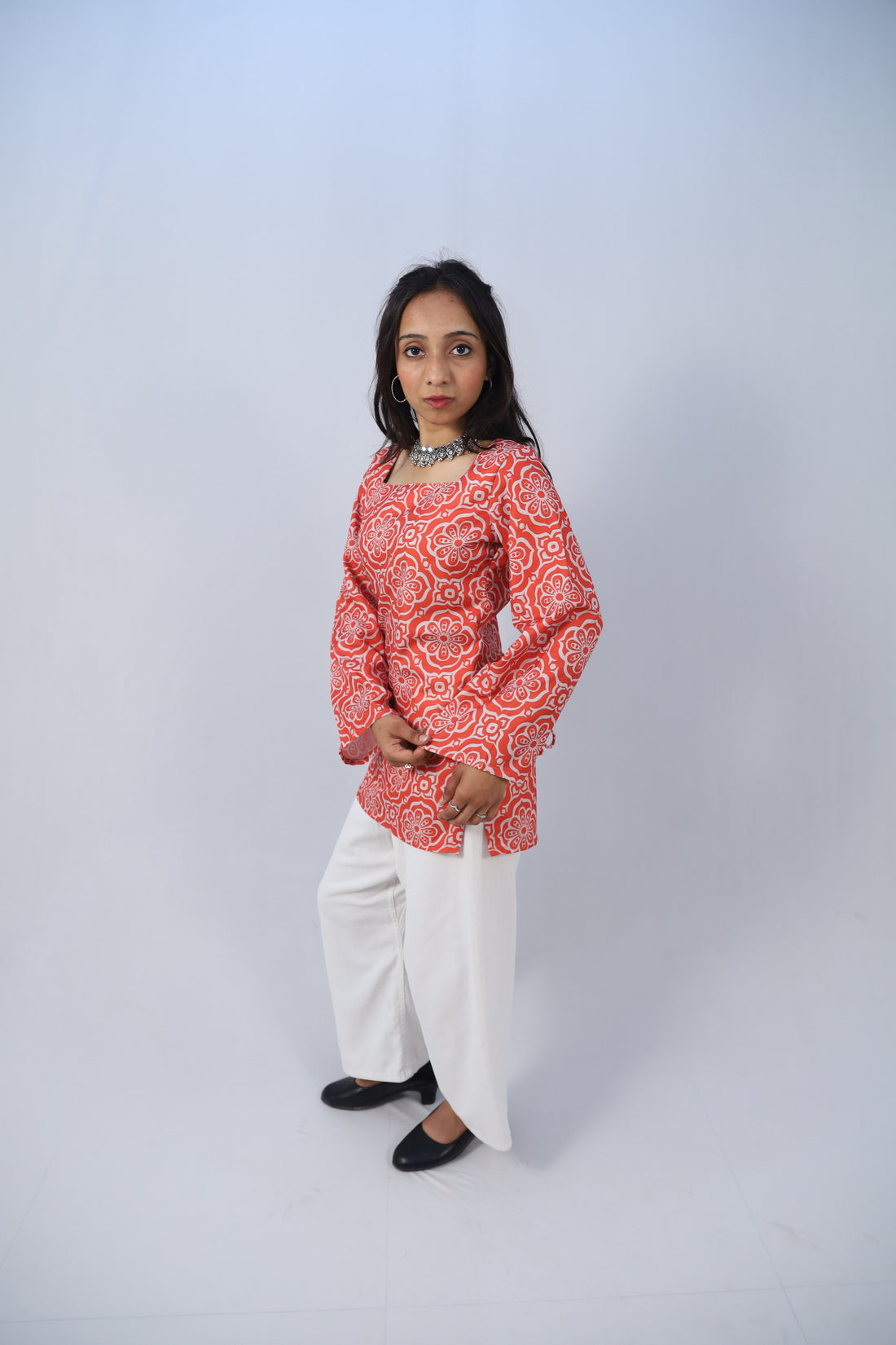 MISHREE Multicolor Cotton Short Printed Kurti For Women & Girls